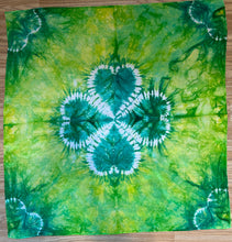 Load image into Gallery viewer, Saint Patricks Day Shamrock Playsilk ~ Green